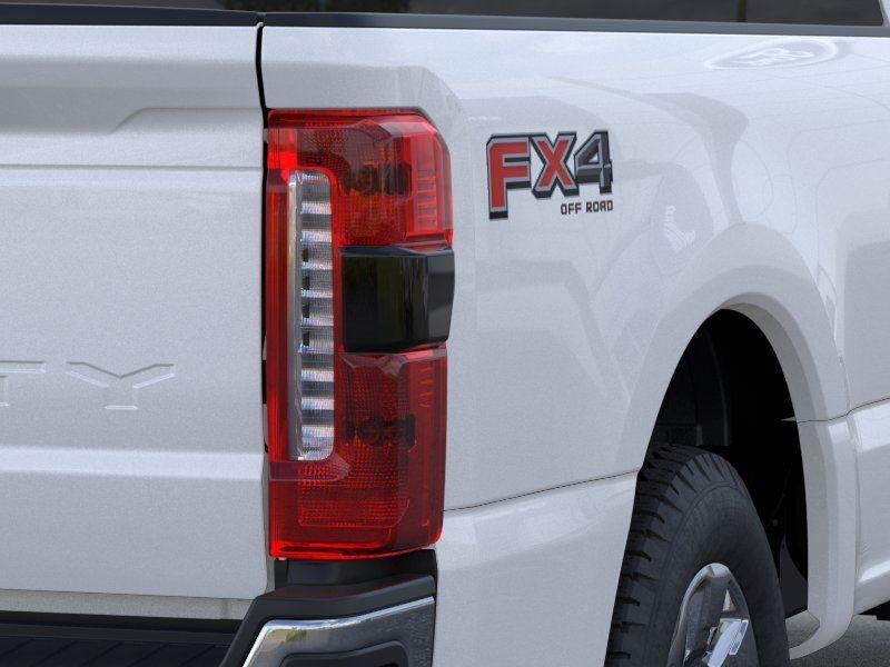 2026 Ford Super Duty F-350 F-350® Lariat®