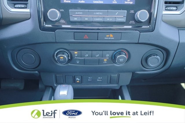 2022 Nissan Frontier SV