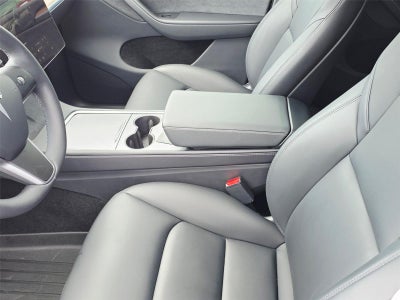 2025 Tesla Model Y Long Range