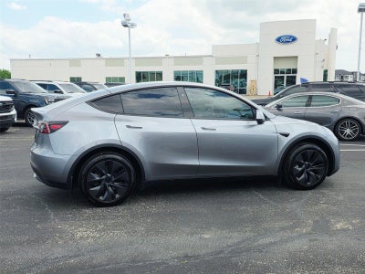 2025 Tesla Model Y Long Range