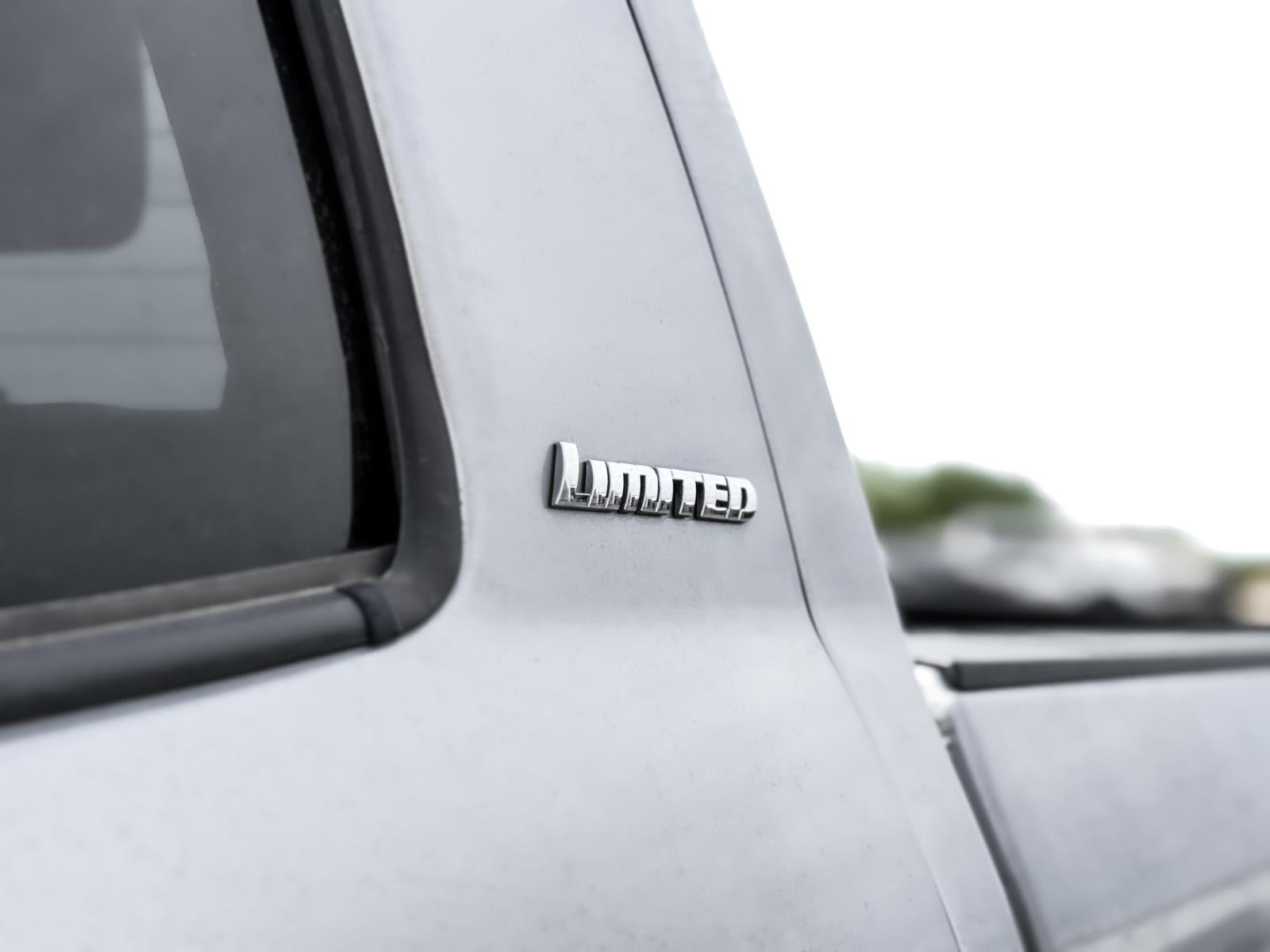 2015 Toyota Tundra 4WD Truck LTD