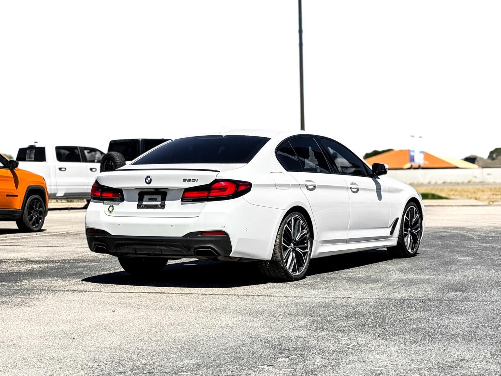 2021 BMW 530i 530i
