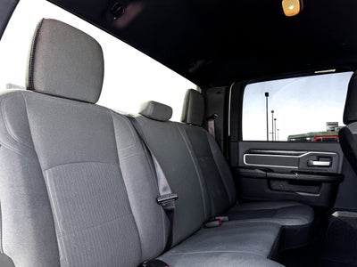 2022 RAM 2500 Big Horn Crew Cab 4x4 6'4' Box