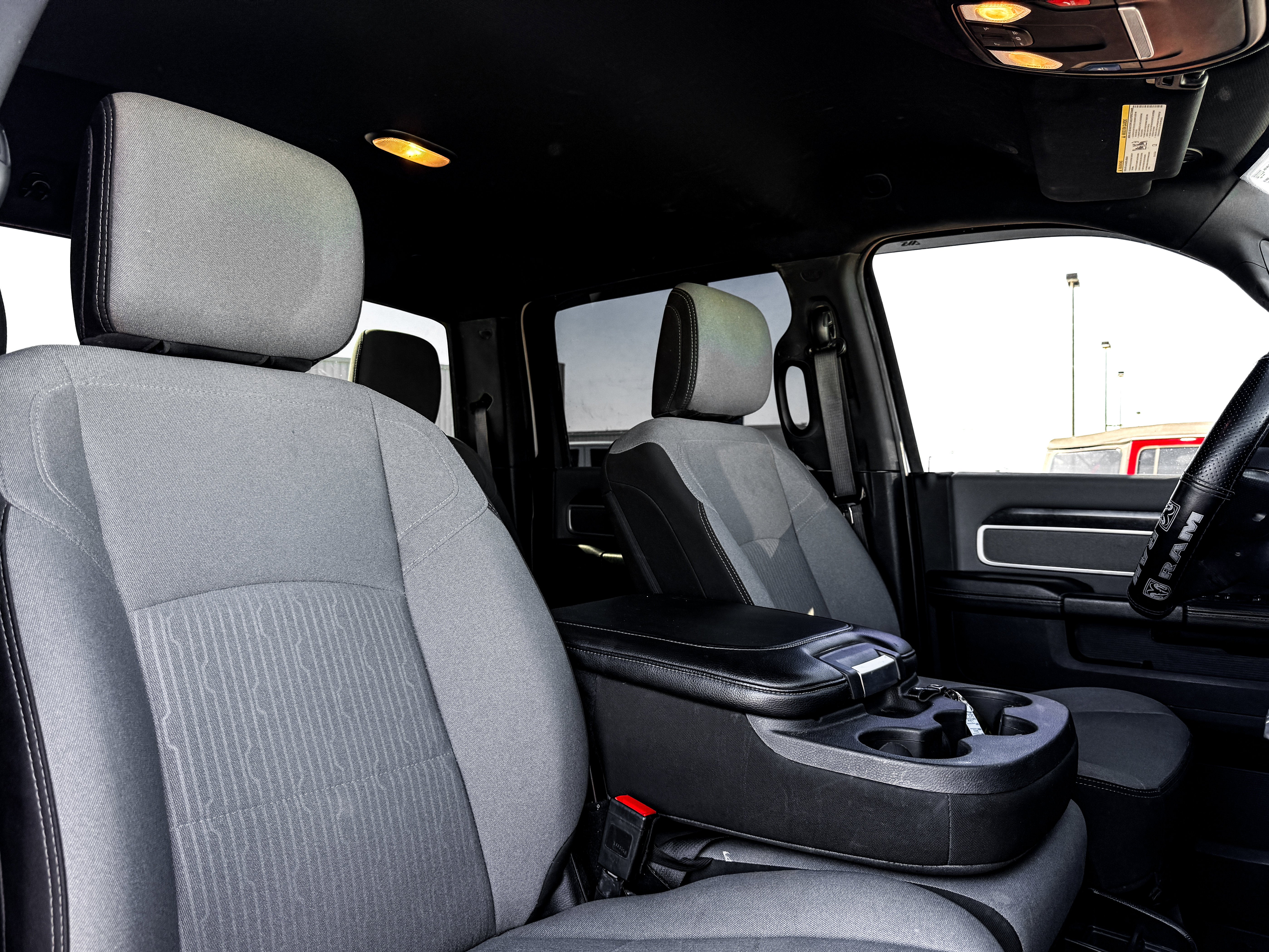 2022 RAM 2500 Big Horn Crew Cab 4x4 6'4' Box