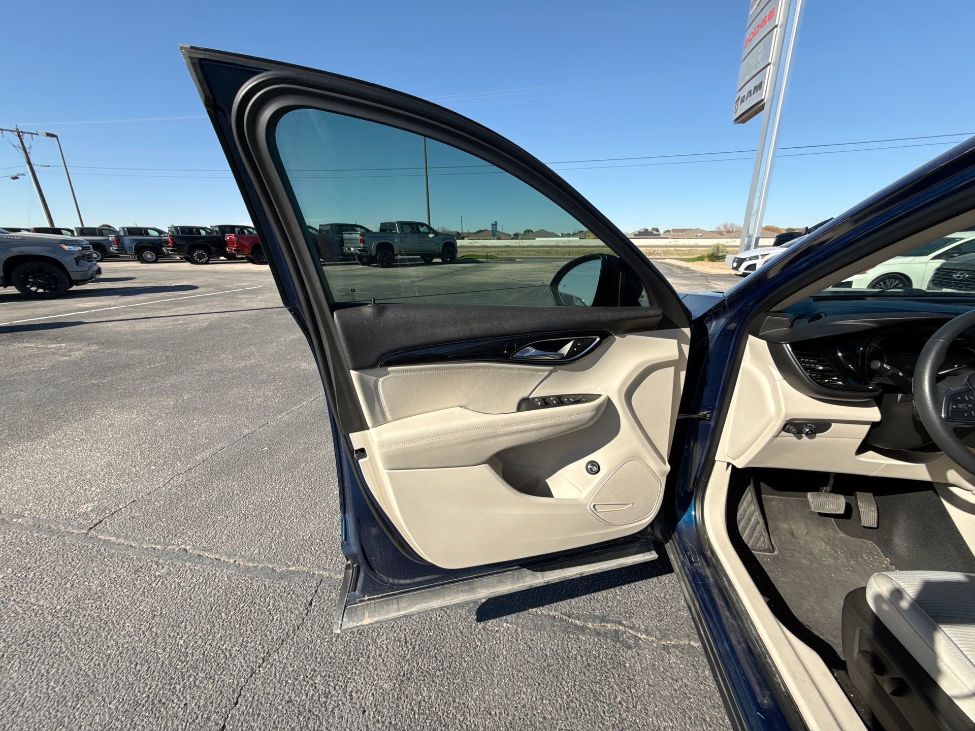 2022 Buick Envision FWD Preferred