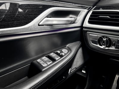 2021 BMW 7 Series 750i xDrive